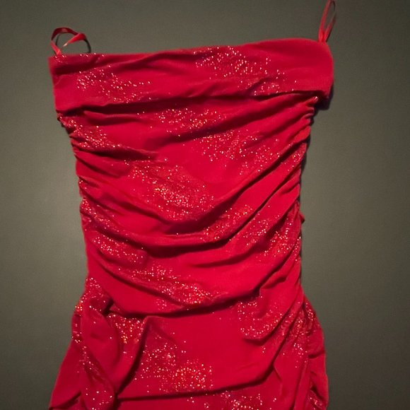 Red Sparkly Party Dress Le Chateau - Picture 1 of 10